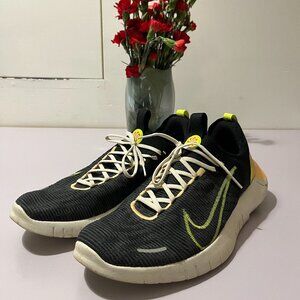 Custom Nike Free RN Sz 14